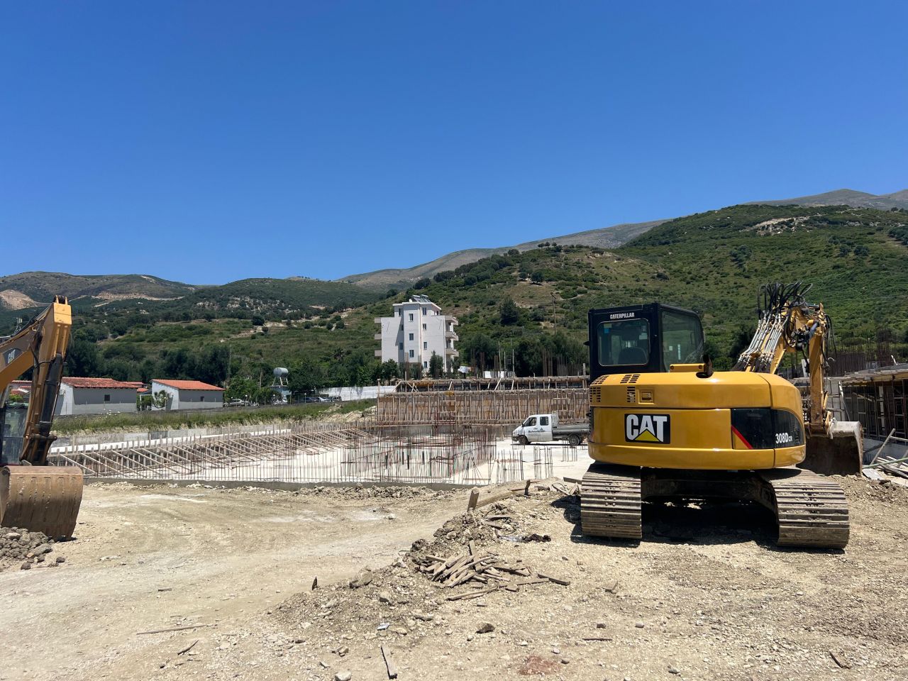 Appartamento Fronte Mare In Vendita A Valona Albania